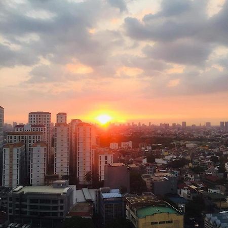 Ronz Deca Hills Mandaluyong Exterior foto