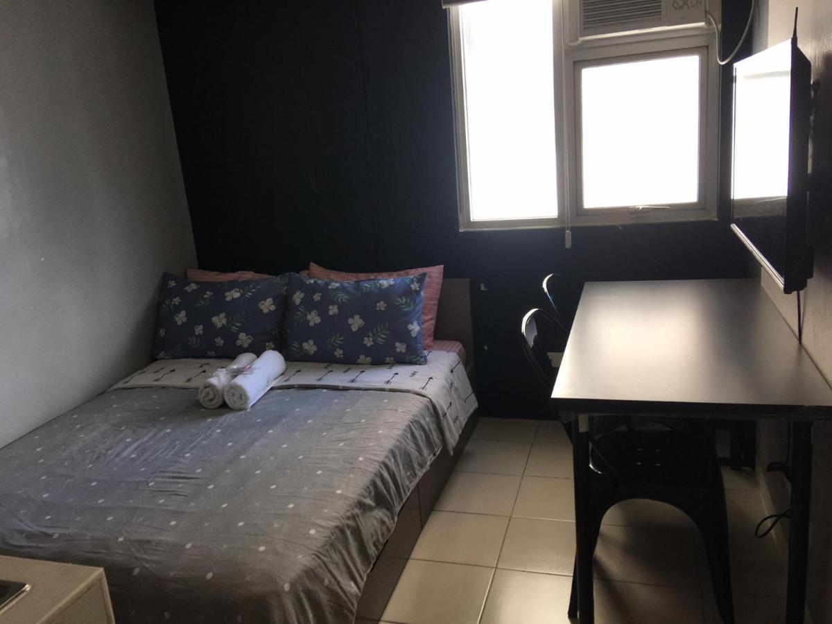 Ronz Deca Hills Mandaluyong Exterior foto